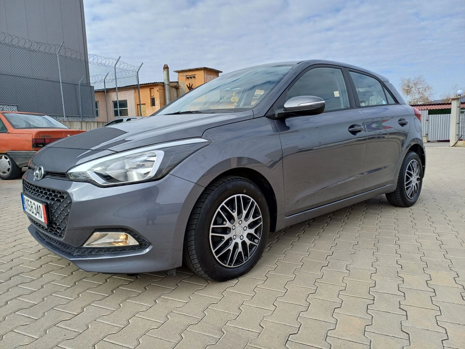 Hyundai I20 1, 2/75/EURO6B - изображение 3