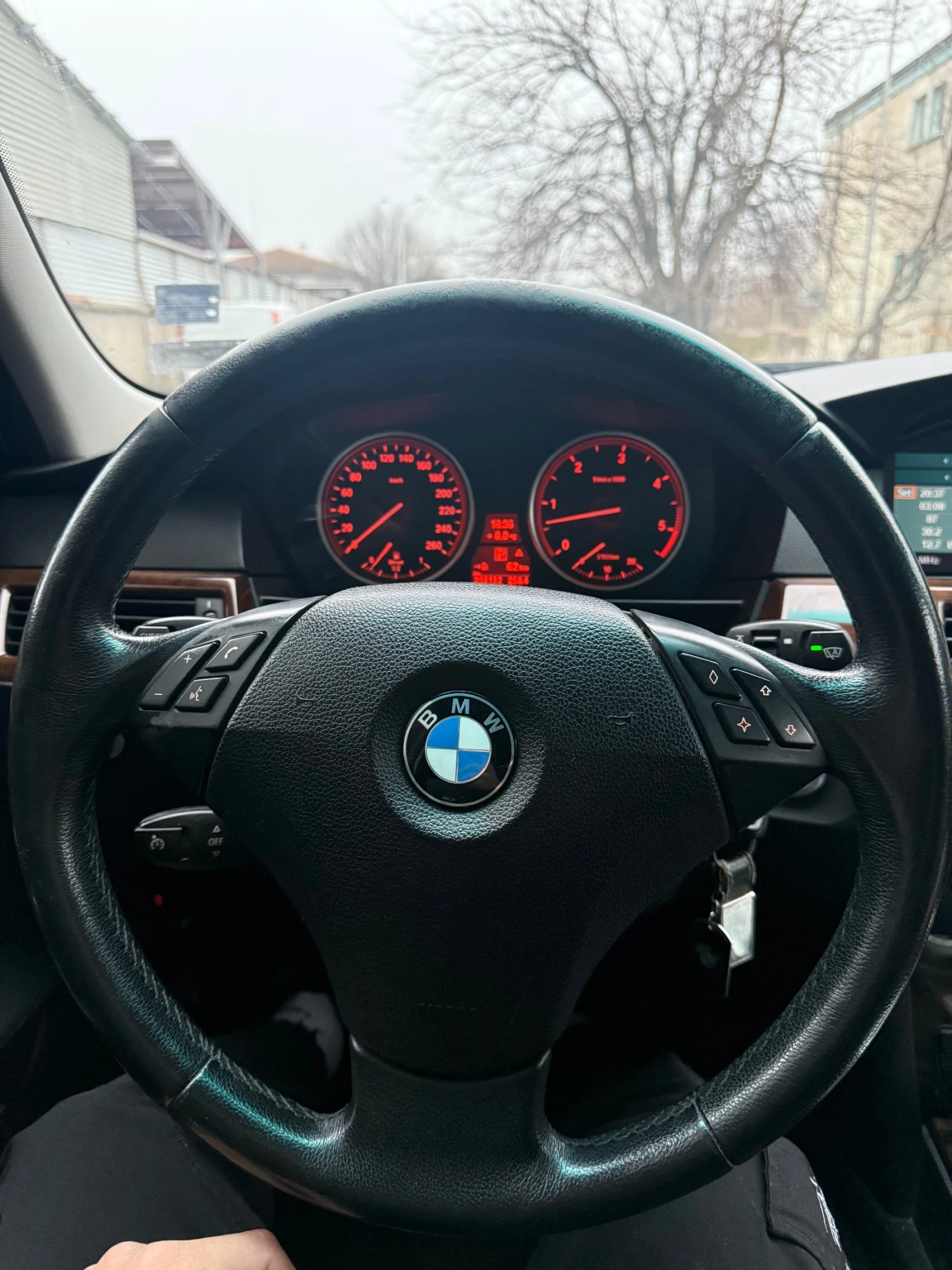 BMW 530 530XD Facelift LightPack - изображение 10