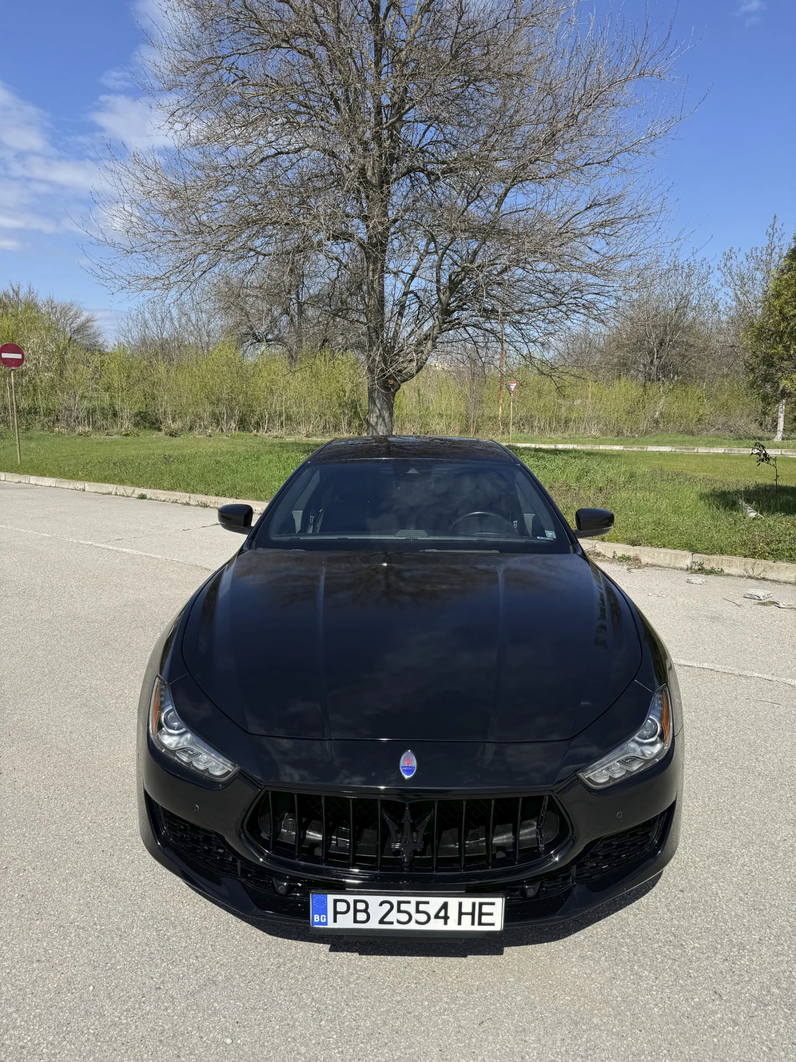 Maserati Ghibli SQ 4 430PS 4x4 - изображение 2