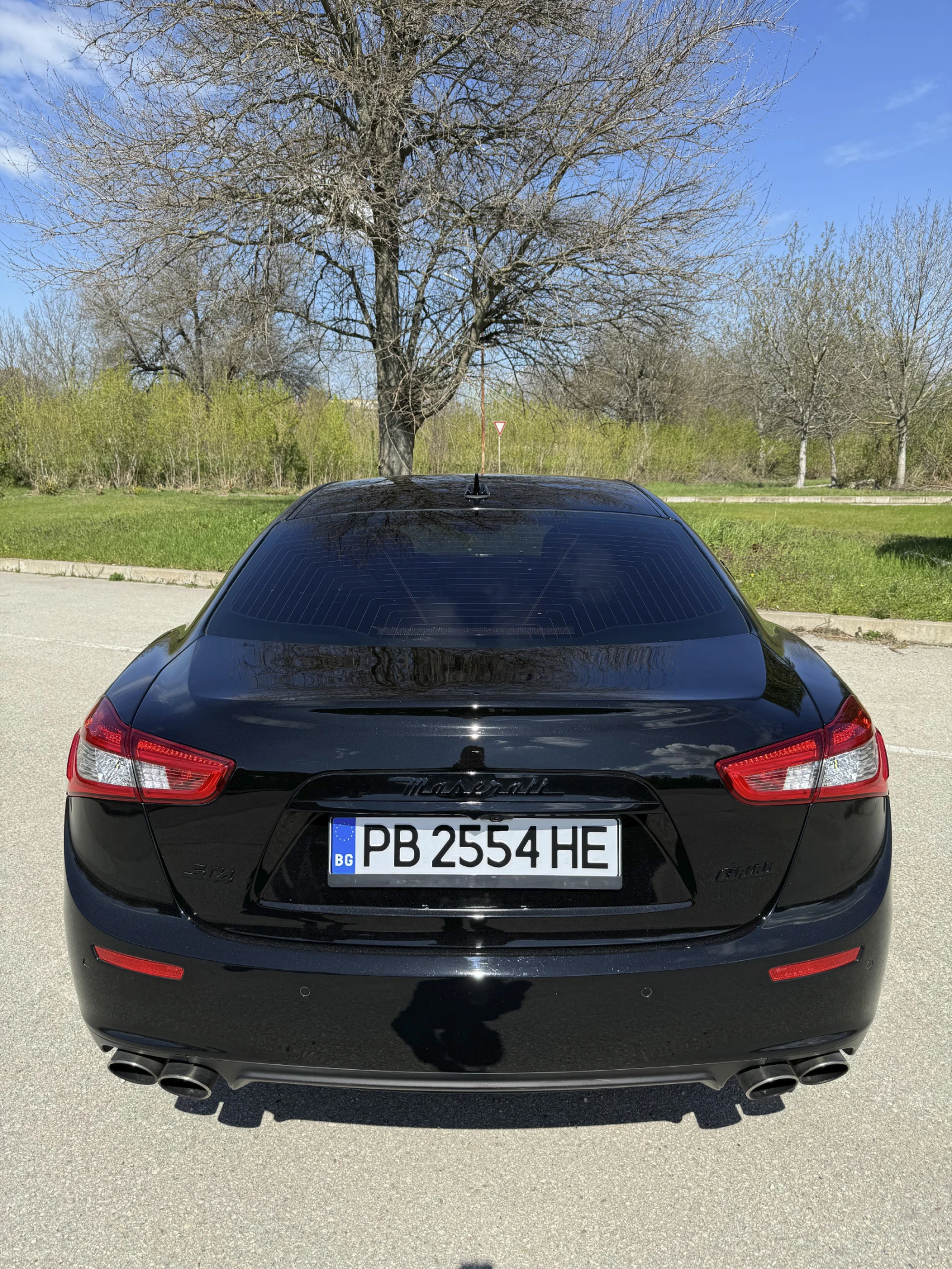 Maserati Ghibli SQ 4 430PS 4x4 - изображение 6