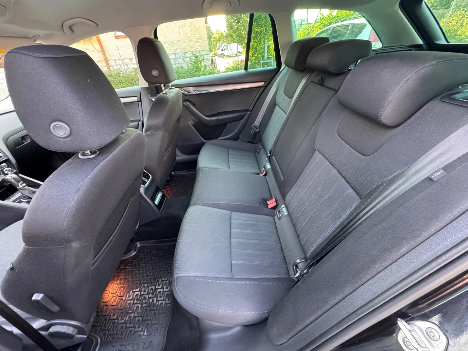 Skoda Octavia 1.5 GTEC фабричен метан - изображение 10
