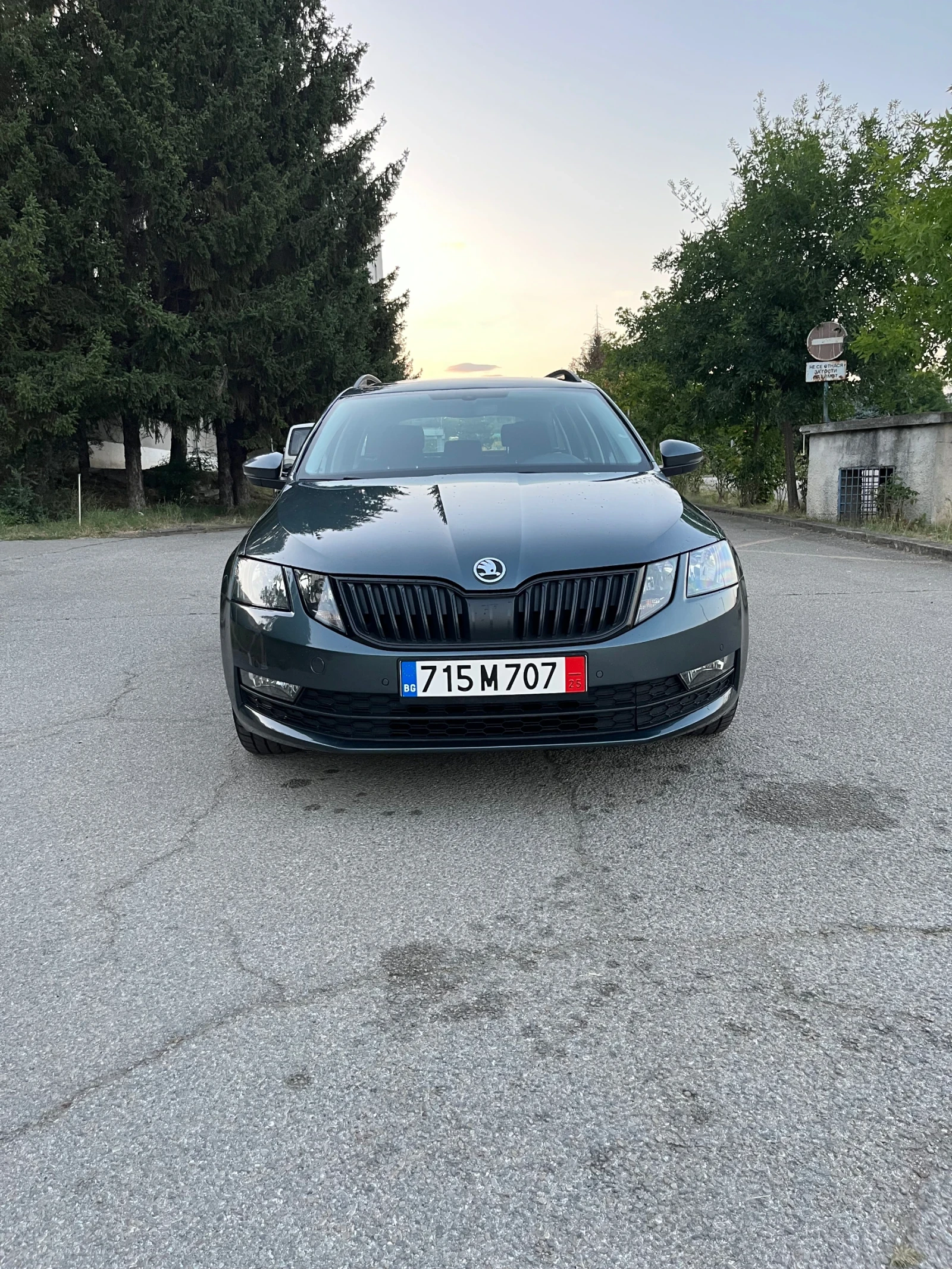 Skoda Octavia 1.6 DSG - изображение 7