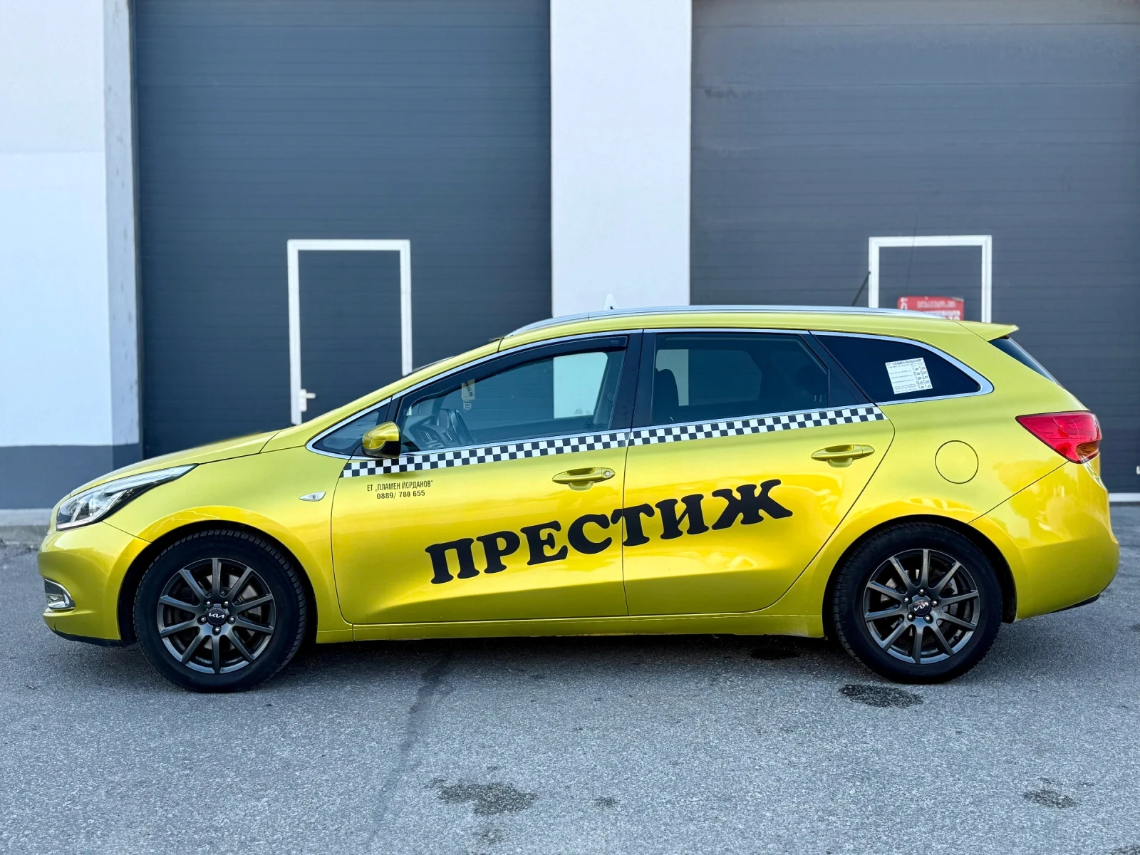 Kia Ceed 1.4i Фабрична газ - изображение 4