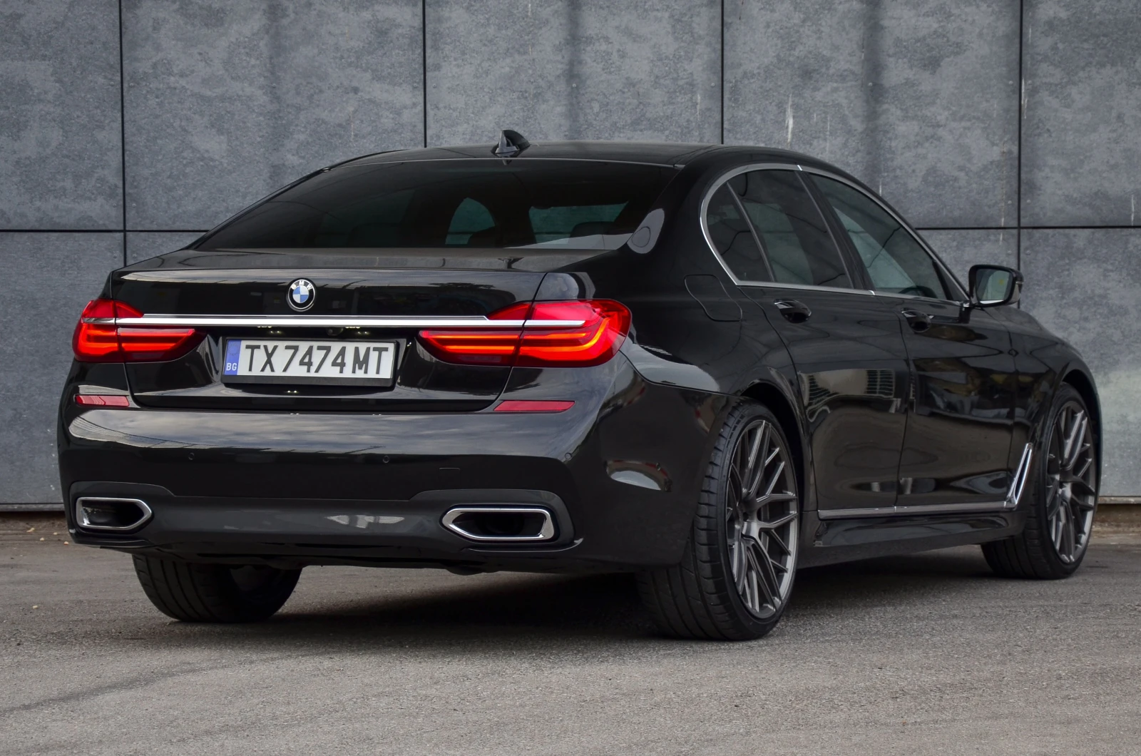 BMW 740 740 I M PACK - изображение 4