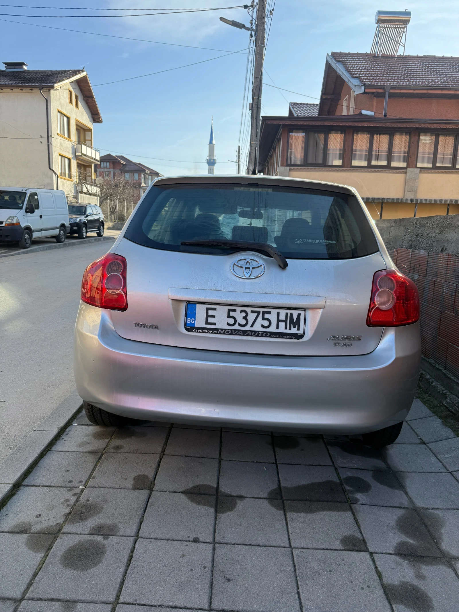 Toyota Auris | Mobile.bg � ����������� 10