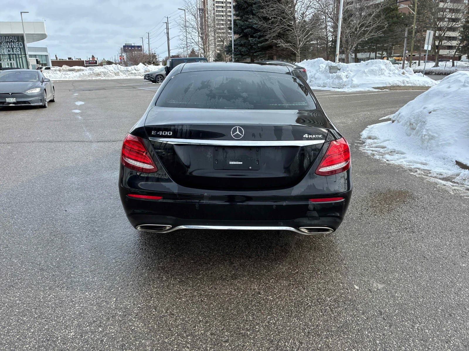 Mercedes-Benz E 400 AMG* Burmester* 4matic* Въздушно - изображение 4