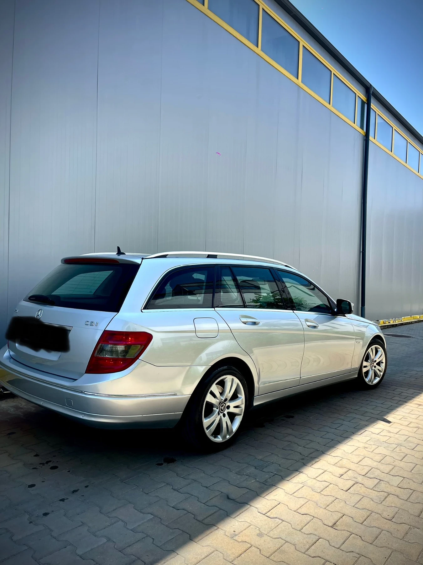 Mercedes-Benz C 220  - изображение 3