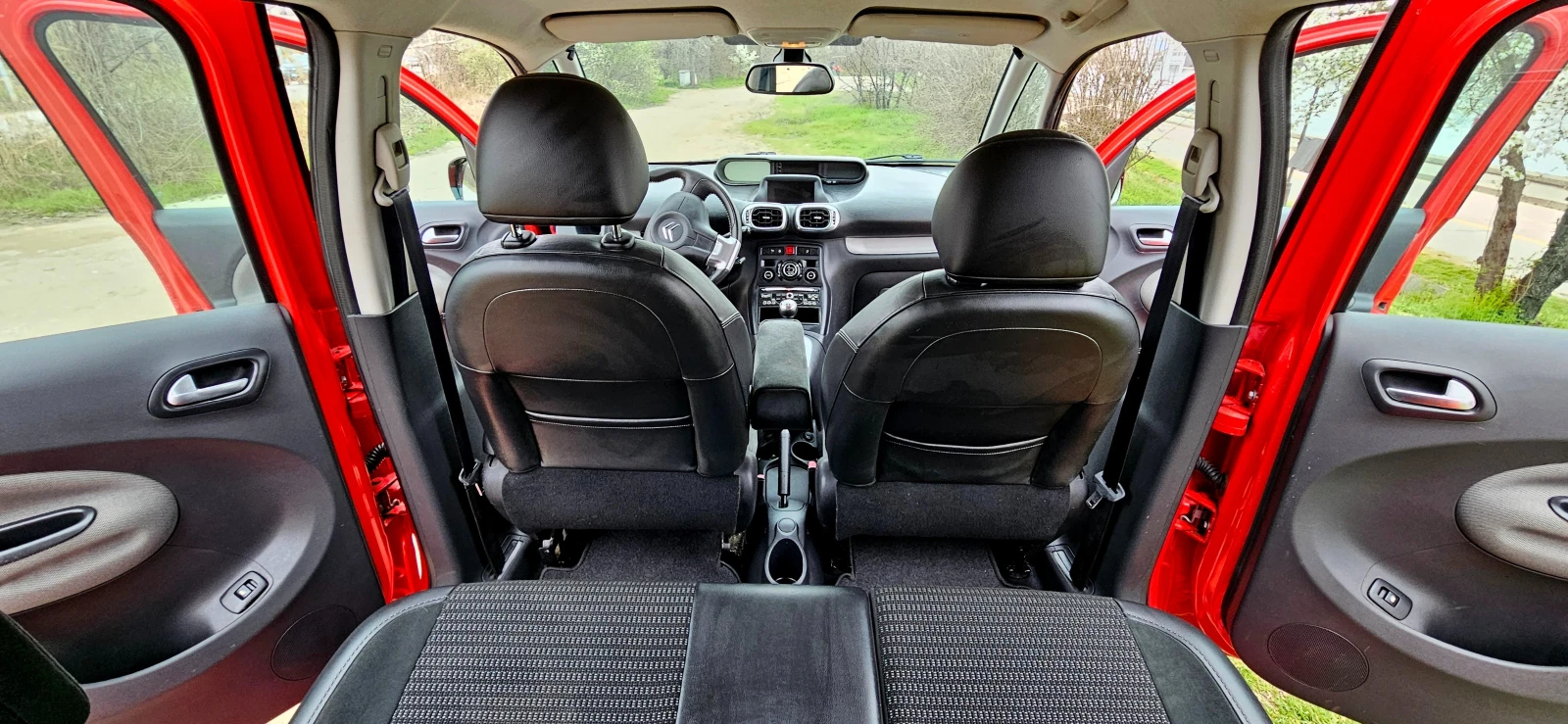 Citroen C3 Picasso, снимка 9 - Автомобили и джипове - 53957148