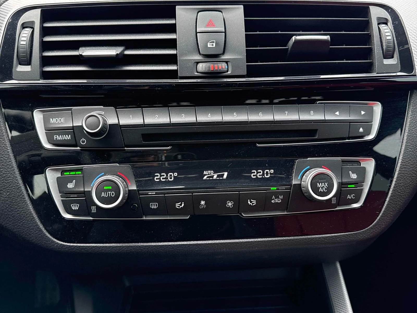 BMW 240 С РЕГИСТРАЦИЯ & АВТО КРЕДИТ, снимка 11 - Автомобили и джипове - 53984728