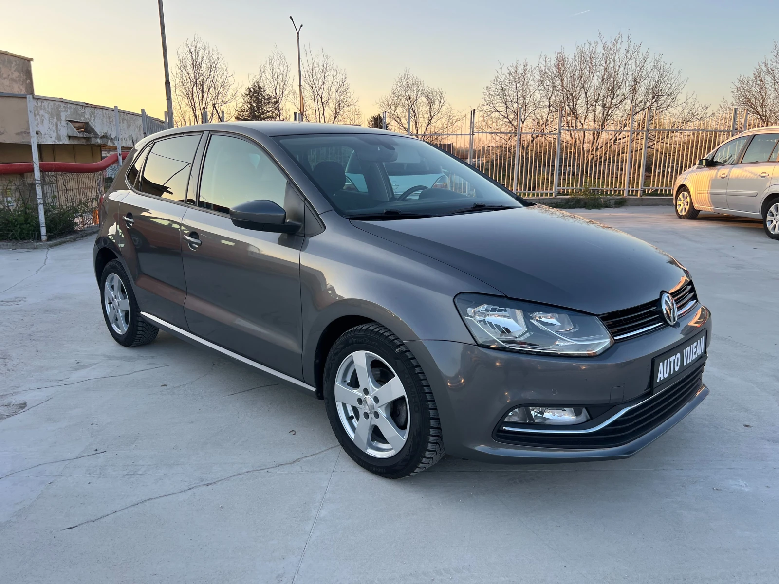 VW Polo LOUNGE-1.4TDI-90к.с-DSG Автоматик, снимка 3 - Автомобили и джипове - 54166195