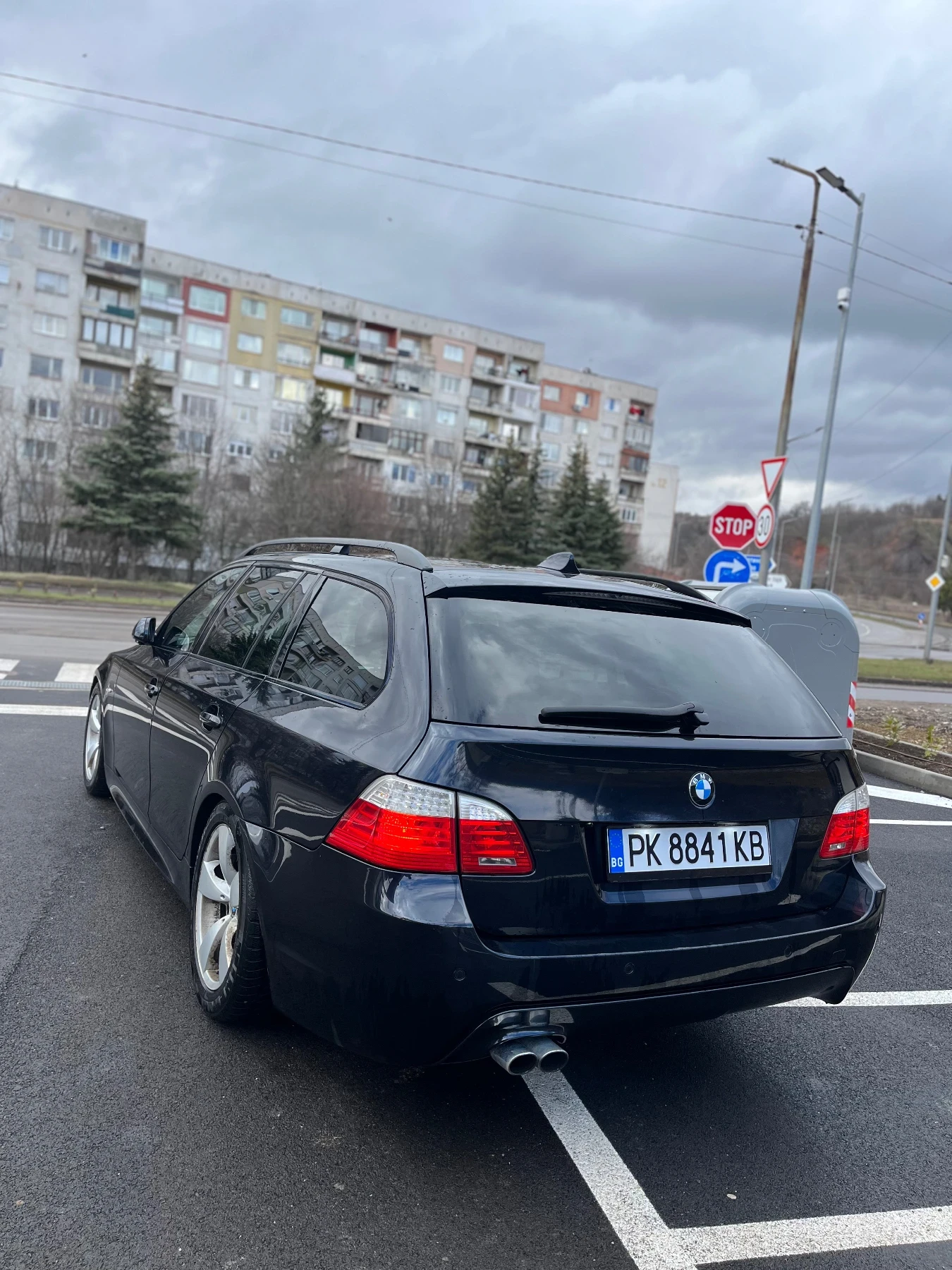 BMW 530 Задно, снимка 5 - Автомобили и джипове - 54390251