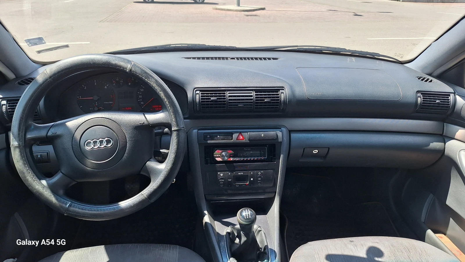 Audi A4 1.9 TDI, снимка 12 - Автомобили и джипове - 54621461