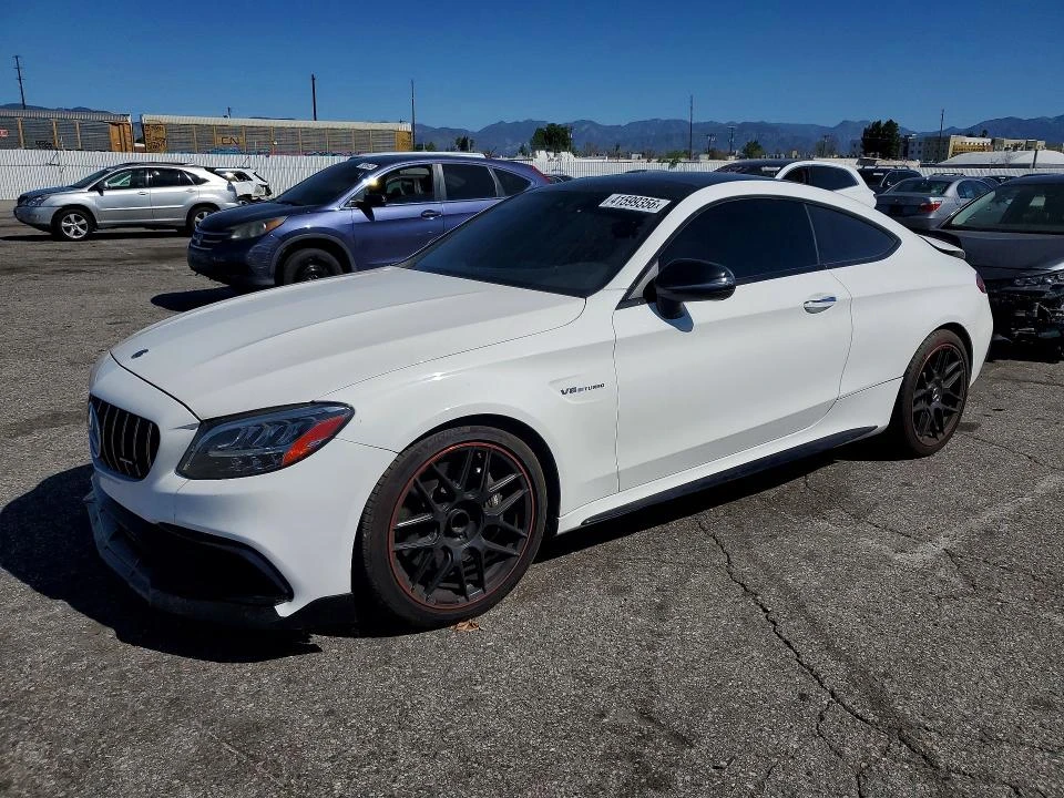 Mercedes-Benz C 63 AMG BURMESTER| MULTIBEAM| HUD| DISTRONIC| 