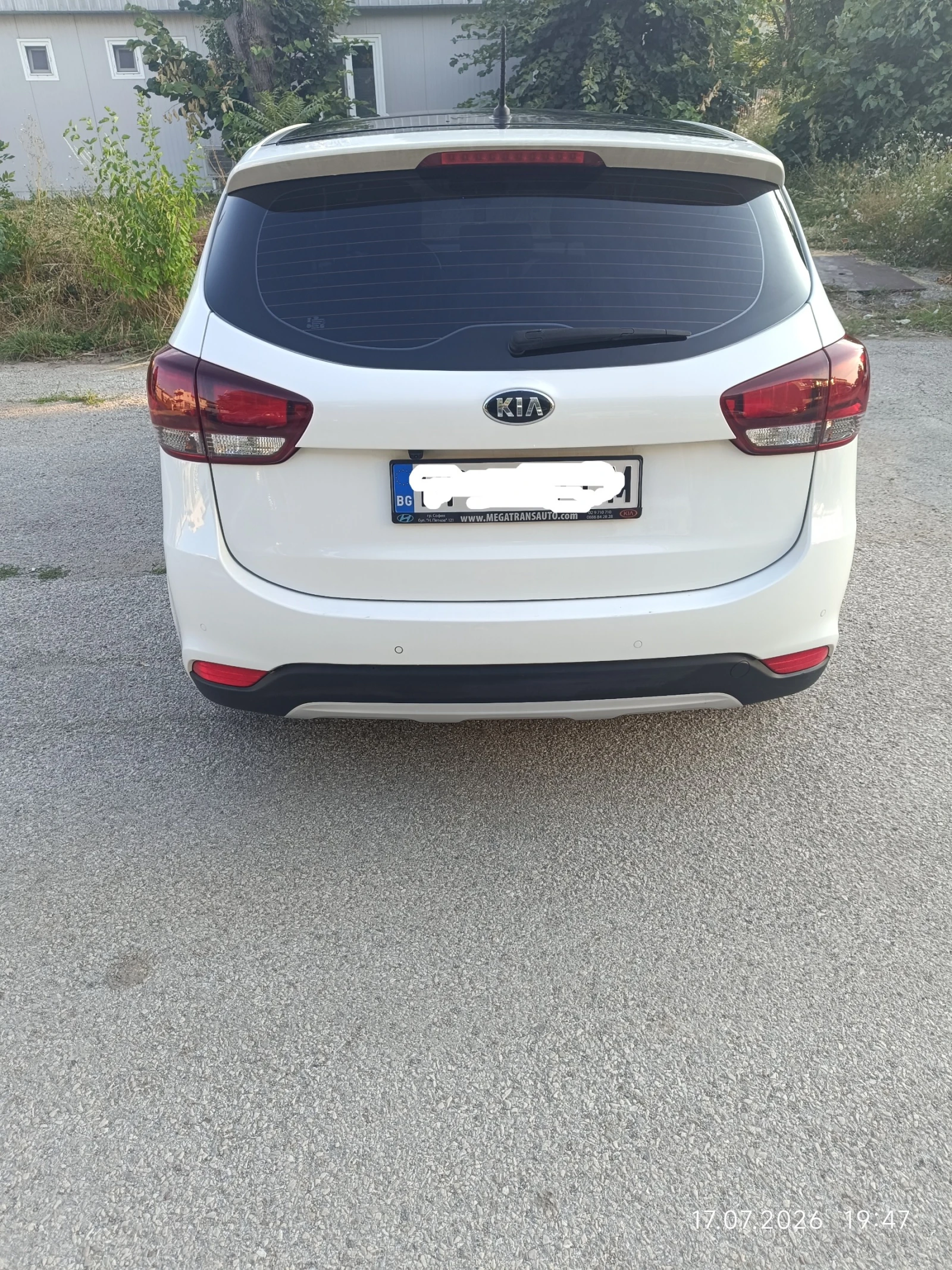 Kia Carens, снимка 7 - Автомобили и джипове - 55166391