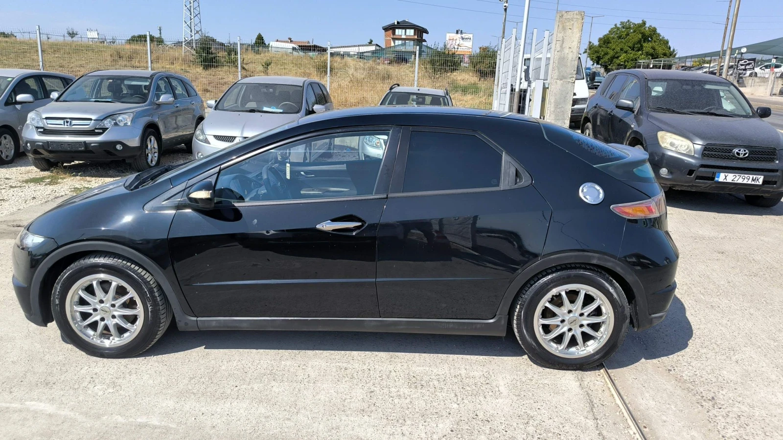 Honda Civic 1.8i, снимка 6 - Автомобили и джипове - 55803910
