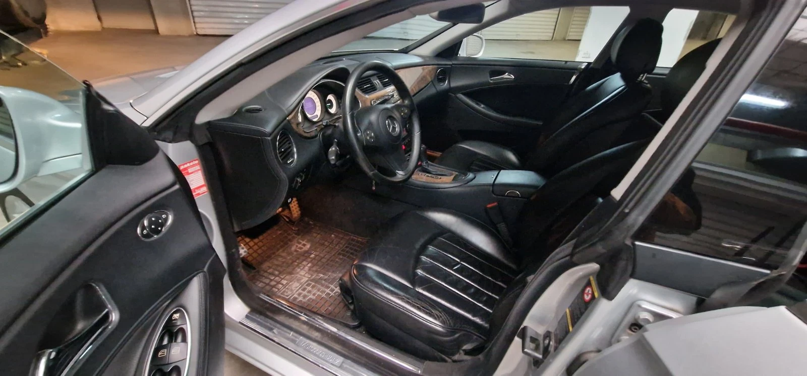 Mercedes-Benz CLS 320, снимка 7 - Автомобили и джипове - 56009678