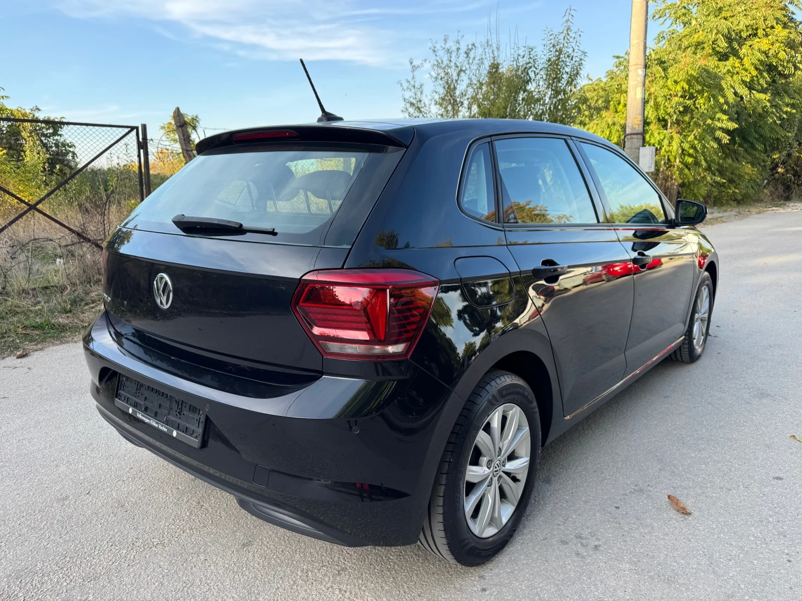 VW Polo 1.6 TDI Highline , снимка 5 - Автомобили и джипове - 56416952