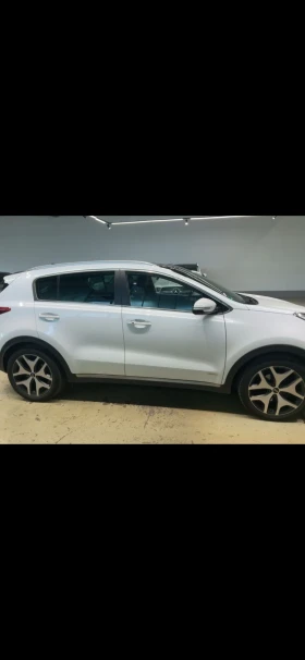 Kia Sportage  2.0 CRDI GT Line 185кс 4х4 / Обдухване / Панорама, снимка 5