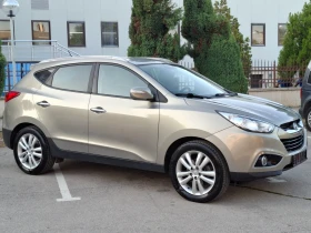     Hyundai IX35 2.0CRDI * 4X4 *  *  * 