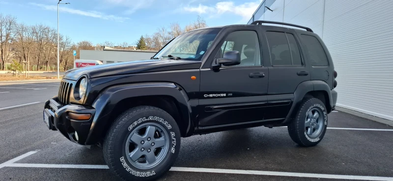 Jeep Cherokee, снимка 4 - Автомобили и джипове - 47417175