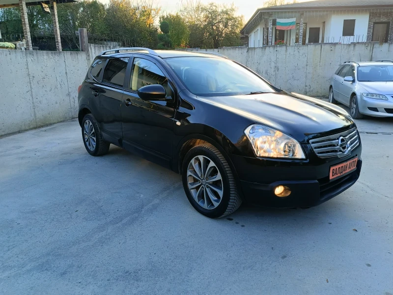 Nissan Qashqai 2.0dci/4x4/7местен/Панорама!!!, снимка 6 - Автомобили и джипове - 47923714