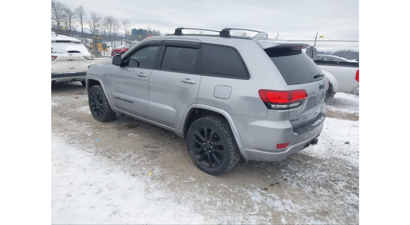 Jeep Grand cherokee ALTITUDE* PENTASTAR* ПРУЖИНИ* REMOTE START* , снимка 4 - Автомобили и джипове - 49195702