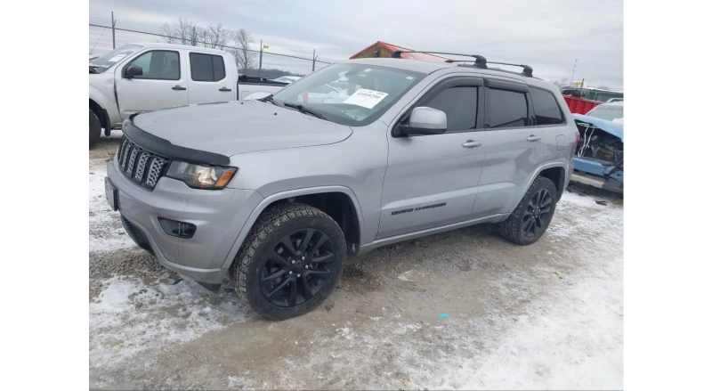 Jeep Grand cherokee ALTITUDE* PENTASTAR* ПРУЖИНИ* REMOTE START* , снимка 1 - Автомобили и джипове - 49195702