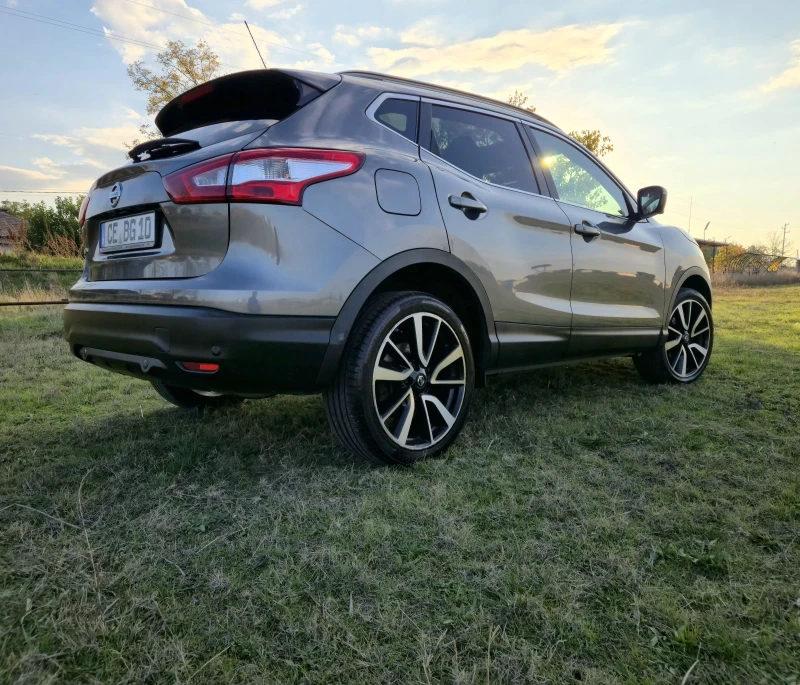 Nissan Qashqai TEKNA 1.6 131кс FULL ПЕЧКА 2015г., снимка 3 - Автомобили и джипове - 52160409