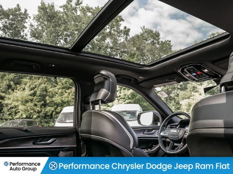 Jeep Grand cherokee Overland Luxury Tech IV| В ГАРАНЦИЯ, снимка 12 - Автомобили и джипове - 53045420