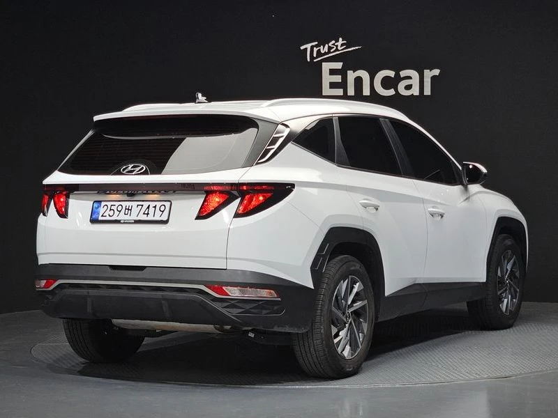 Hyundai Tucson Premium 2WD| 226к.с.| ВКЛ.ТЕХНОТЕСТ, снимка 2 - Автомобили и джипове - 55099194