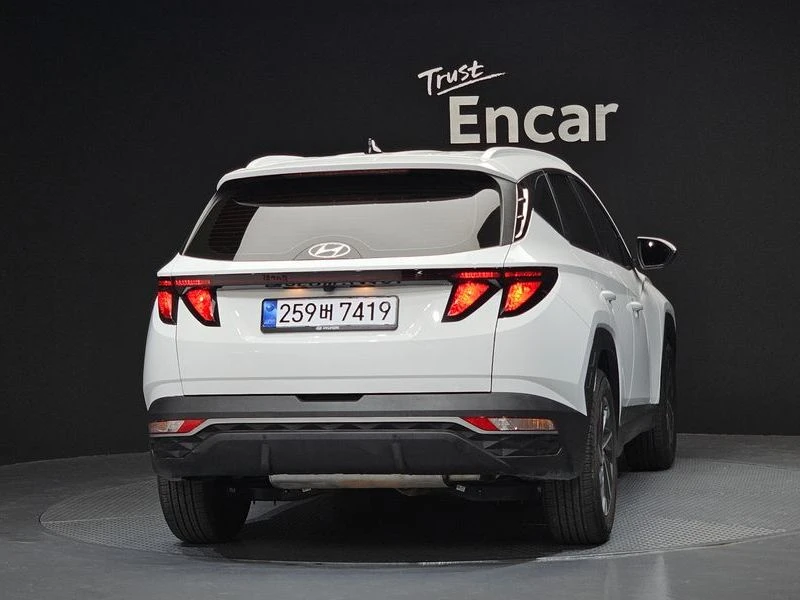 Hyundai Tucson Premium 2WD| 226к.с.| ВКЛ.ТЕХНОТЕСТ, снимка 4 - Автомобили и джипове - 55099194