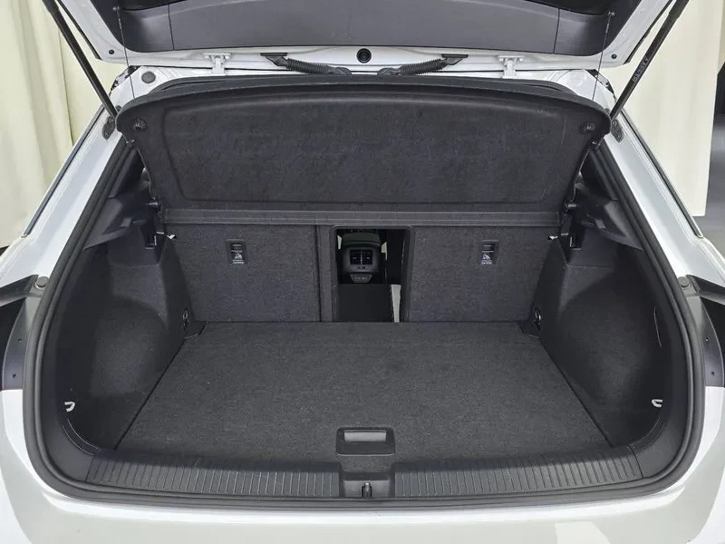 VW T-Roc 2.0 Tdi Premium, снимка 16 - Автомобили и джипове - 55610774
