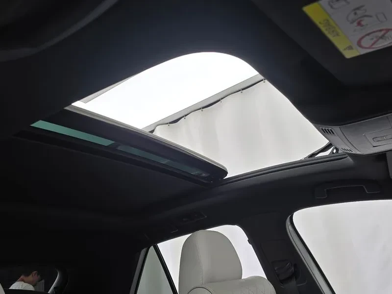 VW T-Roc 2.0 Tdi Premium, снимка 15 - Автомобили и джипове - 55610774