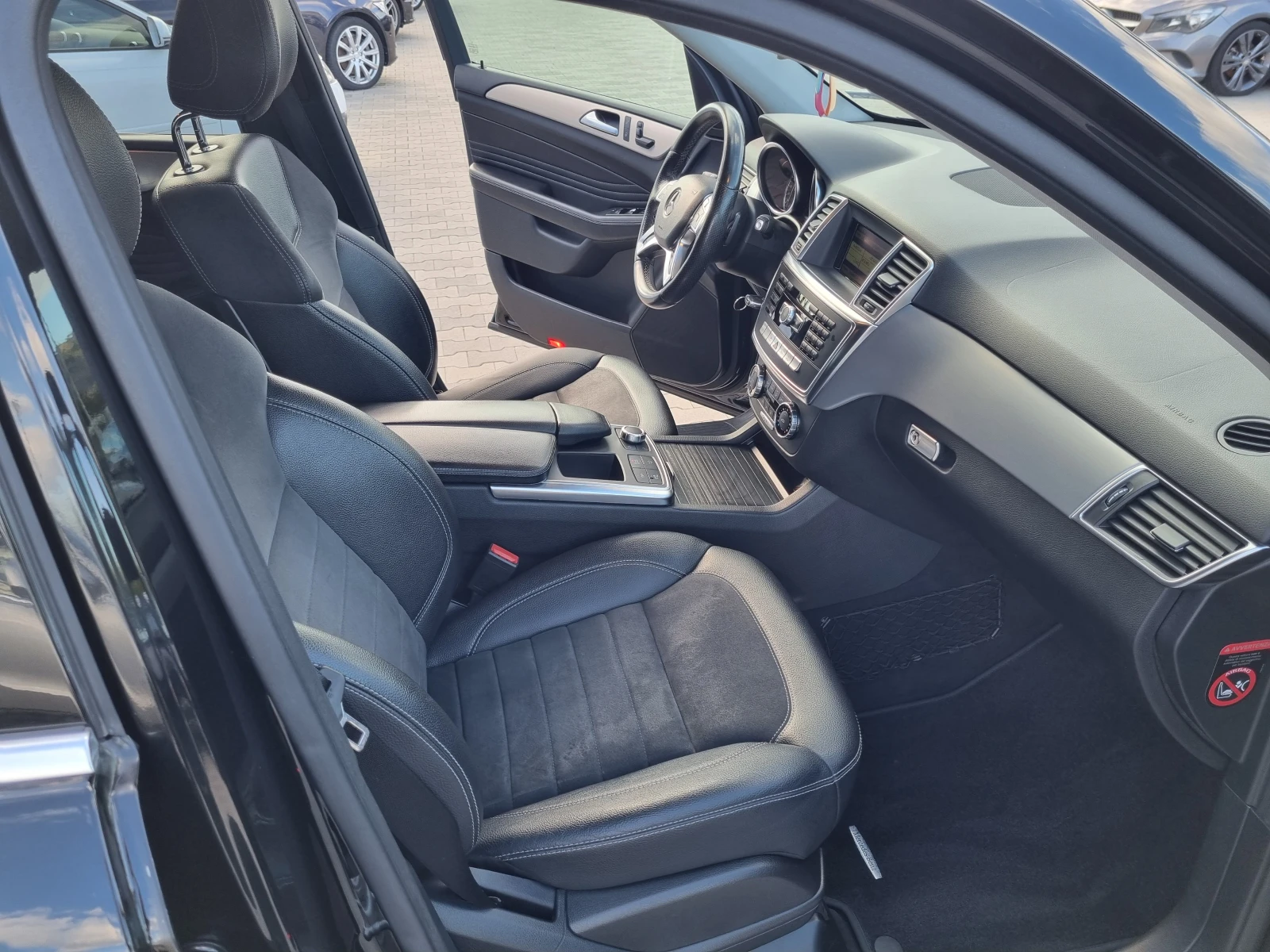Mercedes-Benz ML 250 CDi-204ps 4 MATIC * SPORT* ОБСЛУЖЕН | Mobile.bg — изображение 12