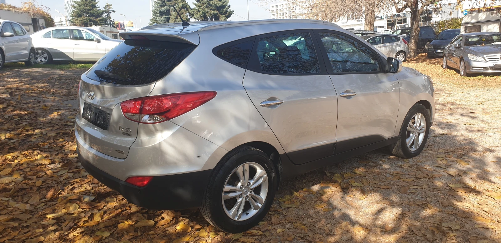 Hyundai IX35 2.0CRDI 4X4 FULL КОЖА ПОДГРЕВ КРУИЗ  - изображение 5