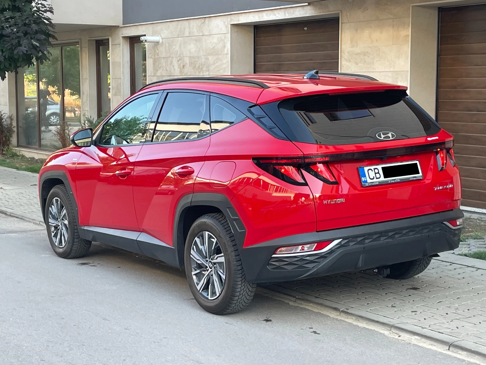 Hyundai Tucson 1.6 T-GDI Mild Hybrid- в Гаранция - изображение 4