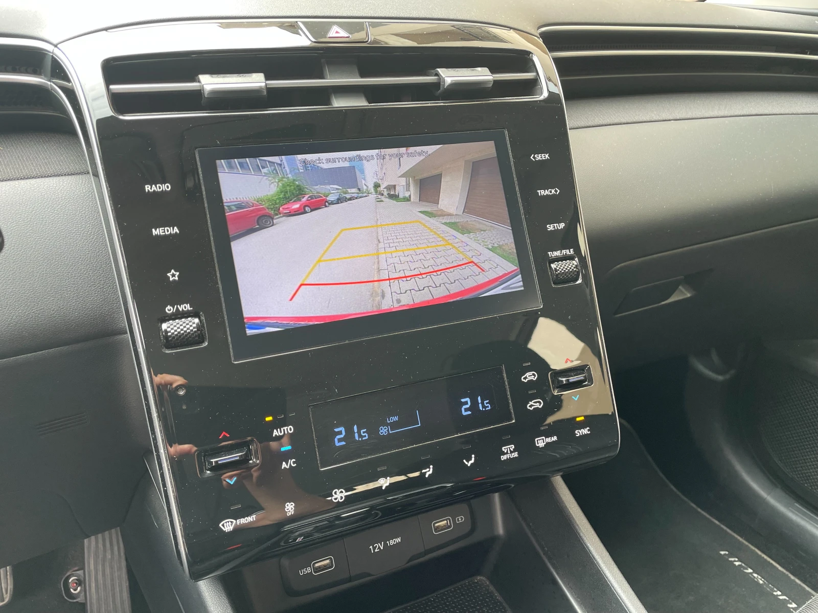Hyundai Tucson 1.6 T-GDI Mild Hybrid- в Гаранция - изображение 9
