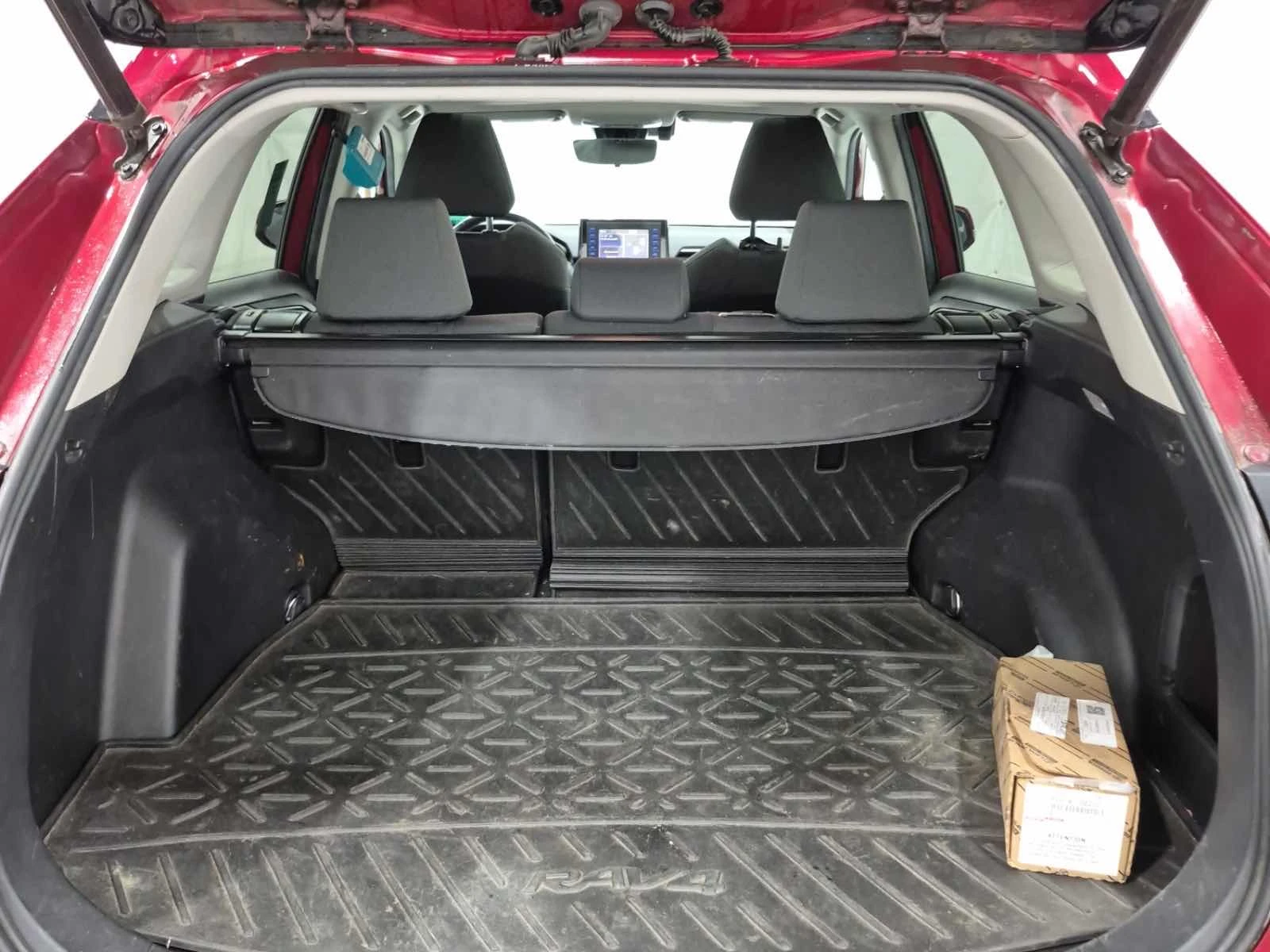 Toyota Rav4 * XLE* * АвтоКредит*  - изображение 6