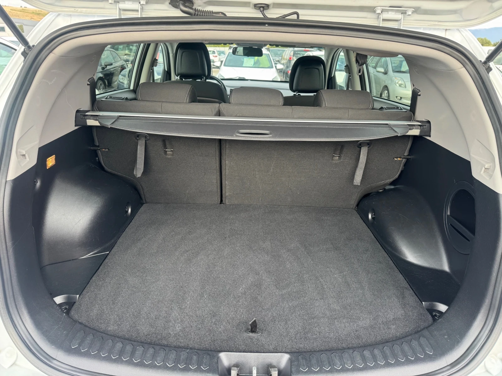 Kia Sportage 1.7 CRDi - изображение 10