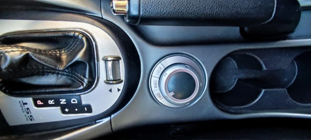 Mitsubishi Outlander 2.2HDI - изображение 4