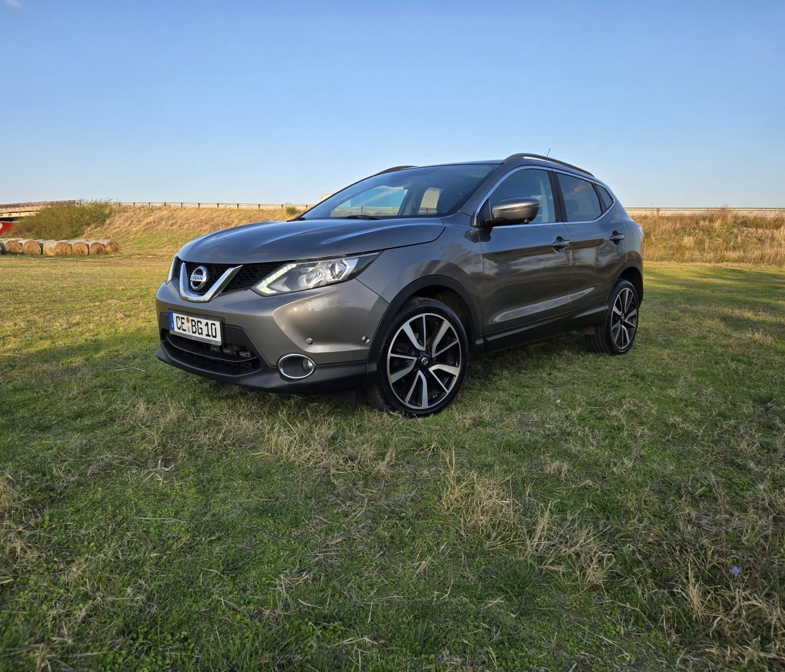 Nissan Qashqai TEKNA 1.6 131 FULL  2015. | Mobile.bg   1