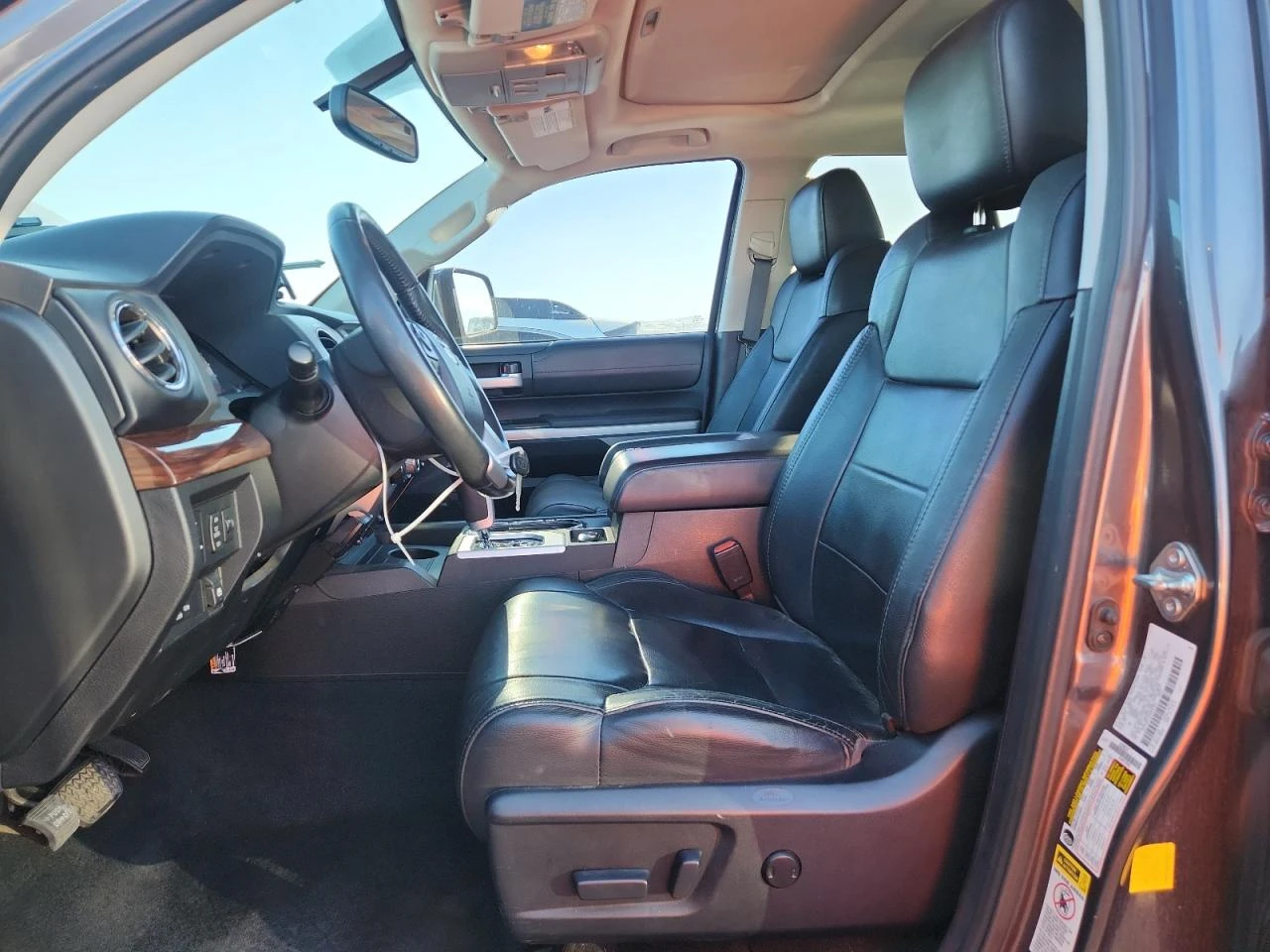 Toyota Tundra CREWMAX LIMITED - изображение 7