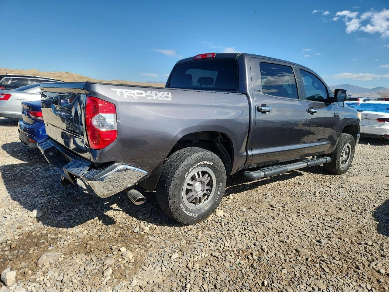 Toyota Tundra CREWMAX LIMITED - изображение 3