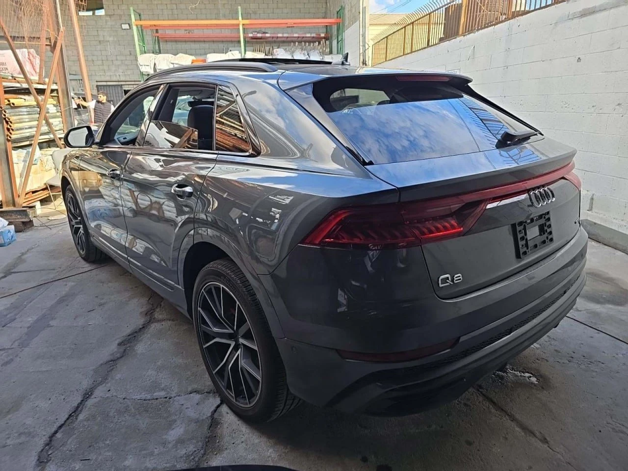 Audi Q8 * CARFAX * ��� ������������ ������ | Mobile.bg � ����������� 2