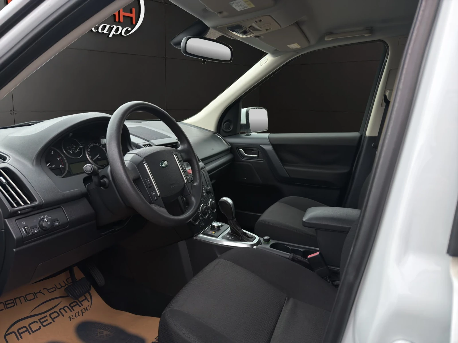 Land Rover Freelander 2.2SD4 AUTO  - изображение 10