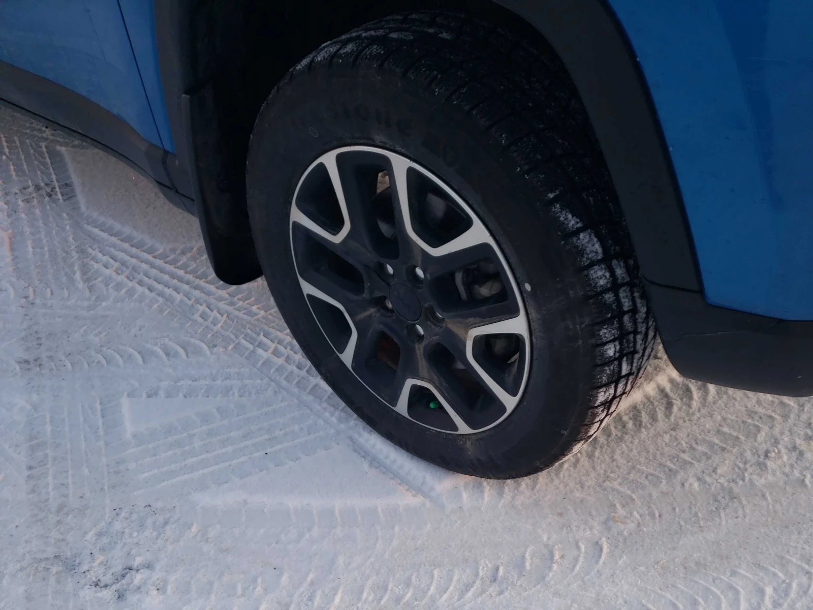 Jeep Compass 2.4L 4cyl 4WD - изображение 6