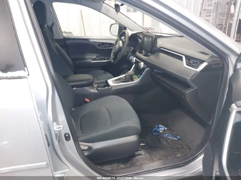 Toyota Rav4 2.5l Le - изображение 5