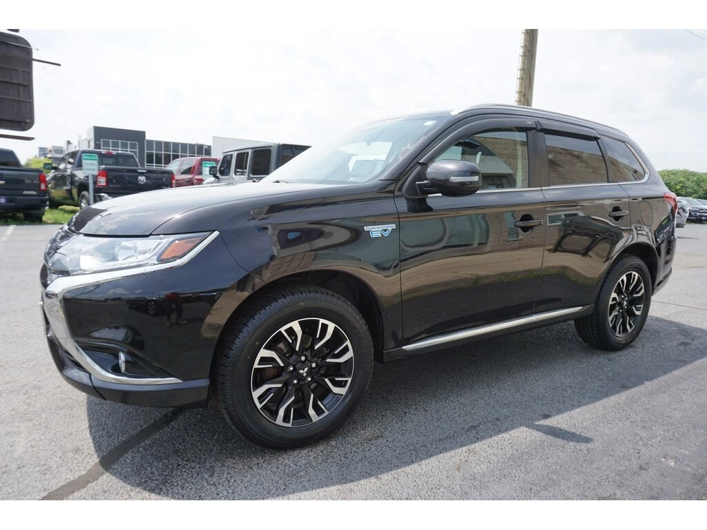 Mitsubishi Outlander  PHEV SE S-AWC, снимка 3 - Автомобили и джипове - 53733022