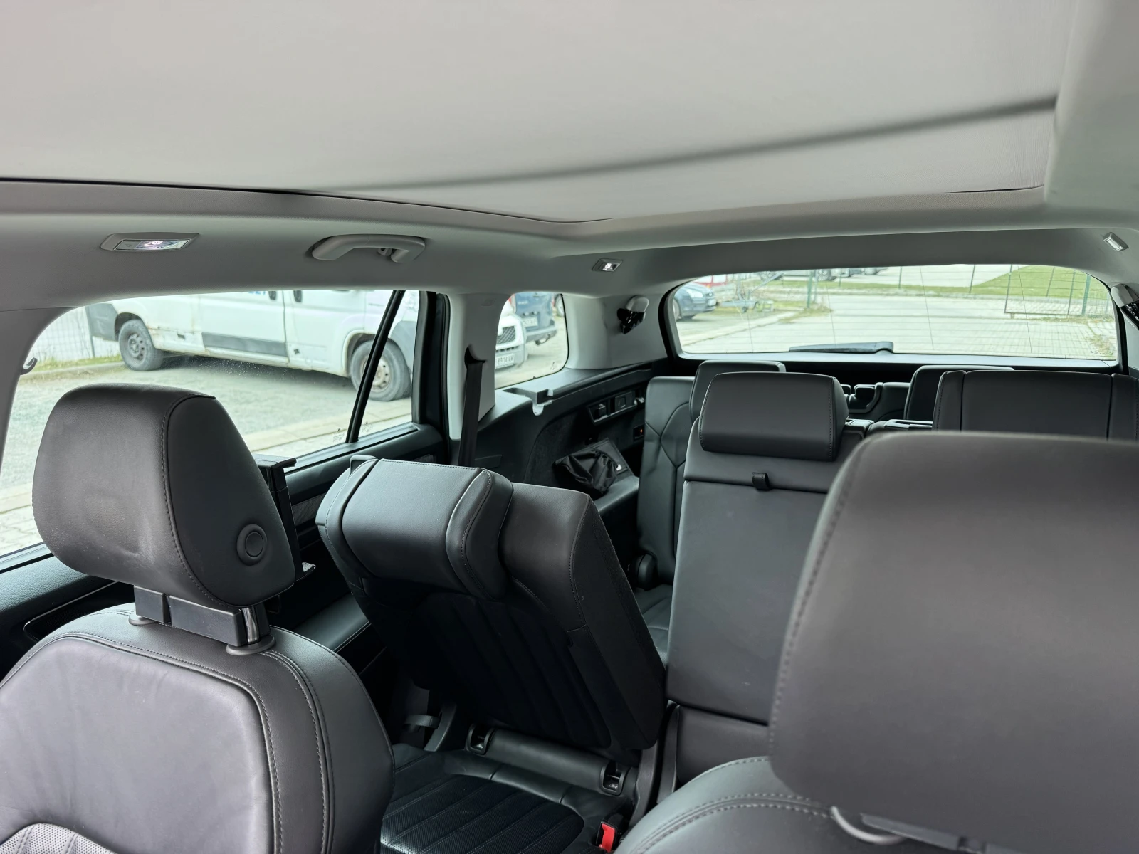 Skoda Kodiaq 7 места, снимка 10 - Автомобили и джипове - 53945052