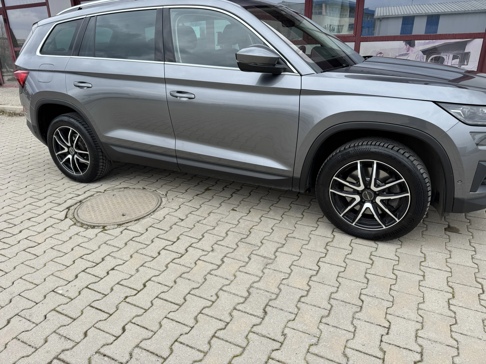 Skoda Kodiaq 7 места, снимка 2 - Автомобили и джипове - 53945052